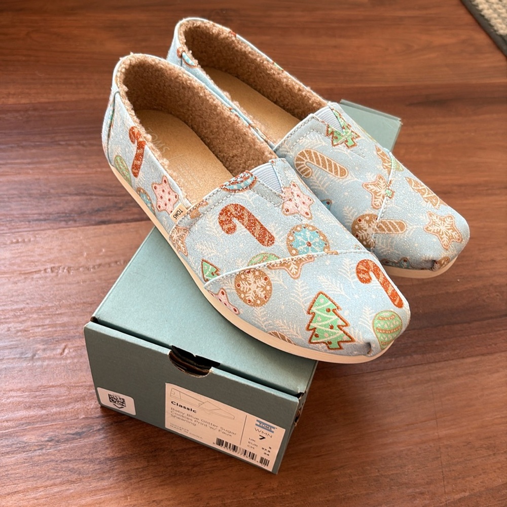 Baby Blue Glitter Sugar Cookies w/Faux Shearling Toms